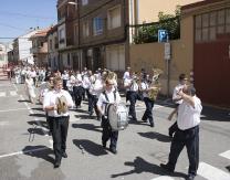 Procesión en honor a San Antonio de Padua amenizada por la Banda Municipal